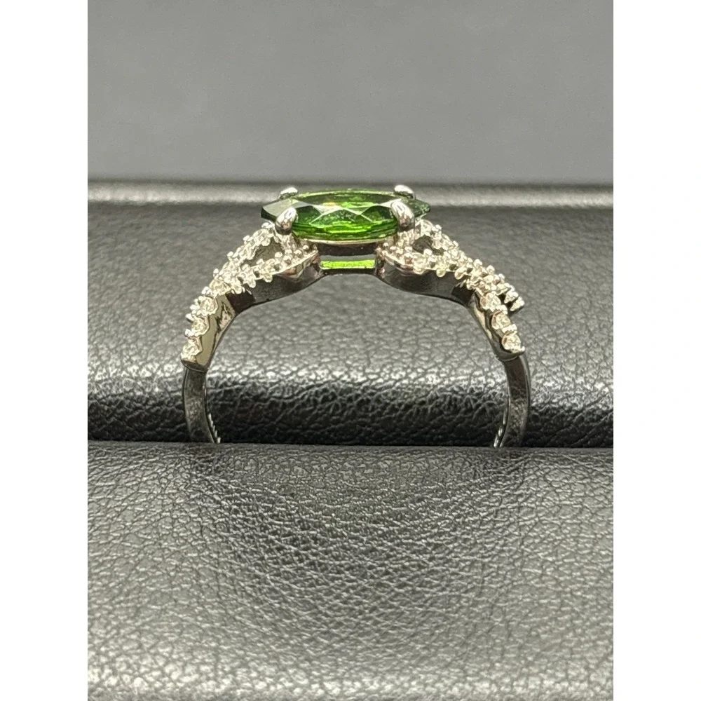EUC Sterling Silver Chrome Diopside Ring Size 9 F9